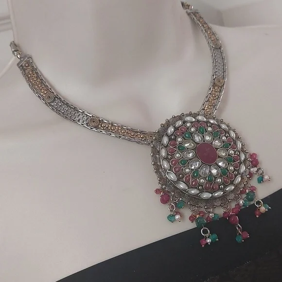 Traditional Indian Hasuli Hasli Necklace And Earrings Set - Picture 3 of 8